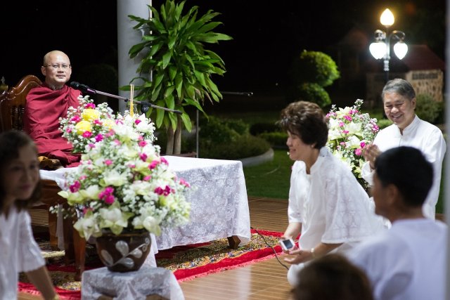 วันอาสาฬหบูชา  (22 กค. 56)